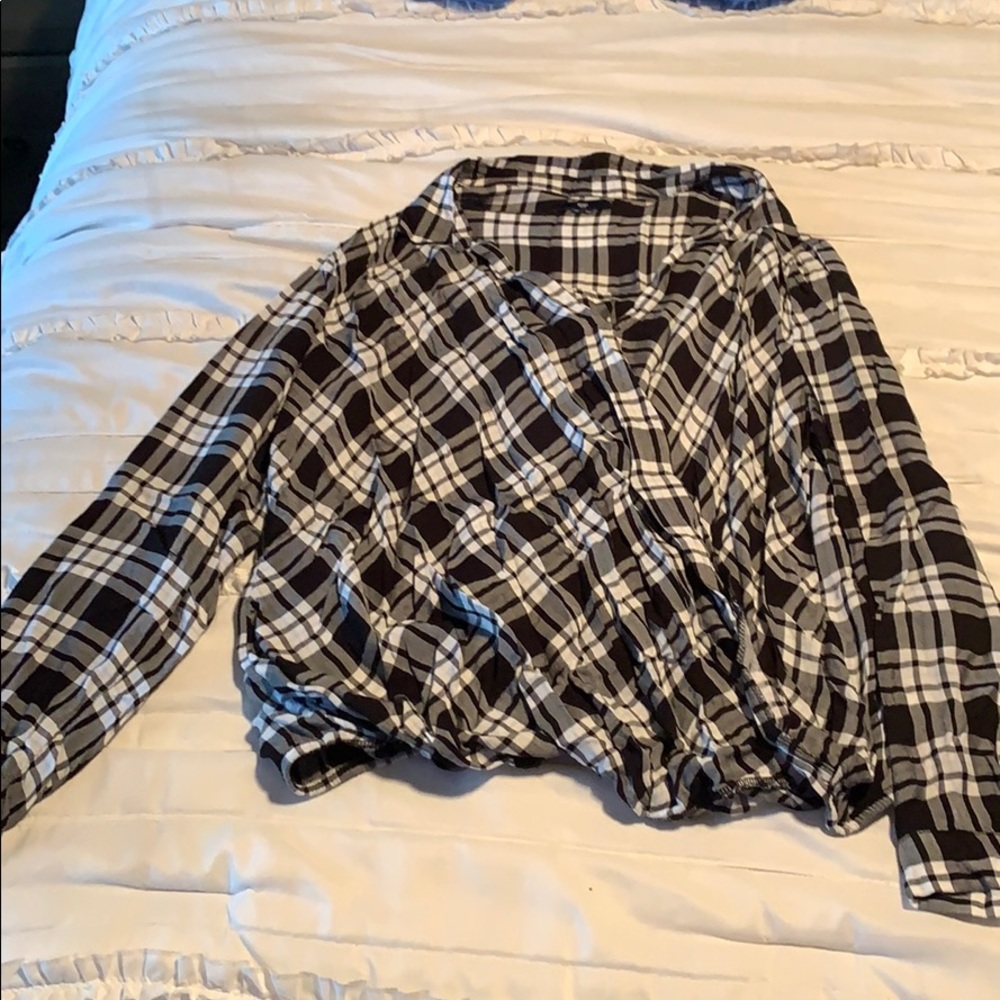Gap maternity plaid shirt